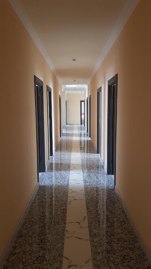 Rp Hotel  Erivan Exterior foto